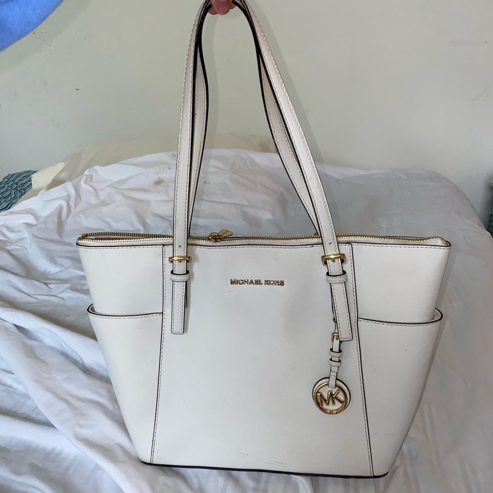 Gently used Michael kors tote